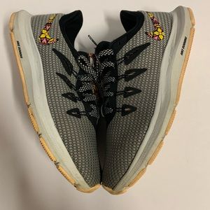 Nike Womens Quest SE BQ9267-100 Gray Running Shoes Sneakers Size 7.5